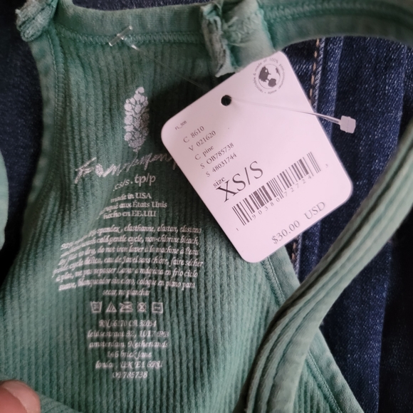 Free People FP Movement happiness runs Crop top cropped brami ribbed Pine XS - Picture 6 of 9